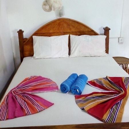 Bandula Home Stay Σιγκιρίγια Εξωτερικό φωτογραφία