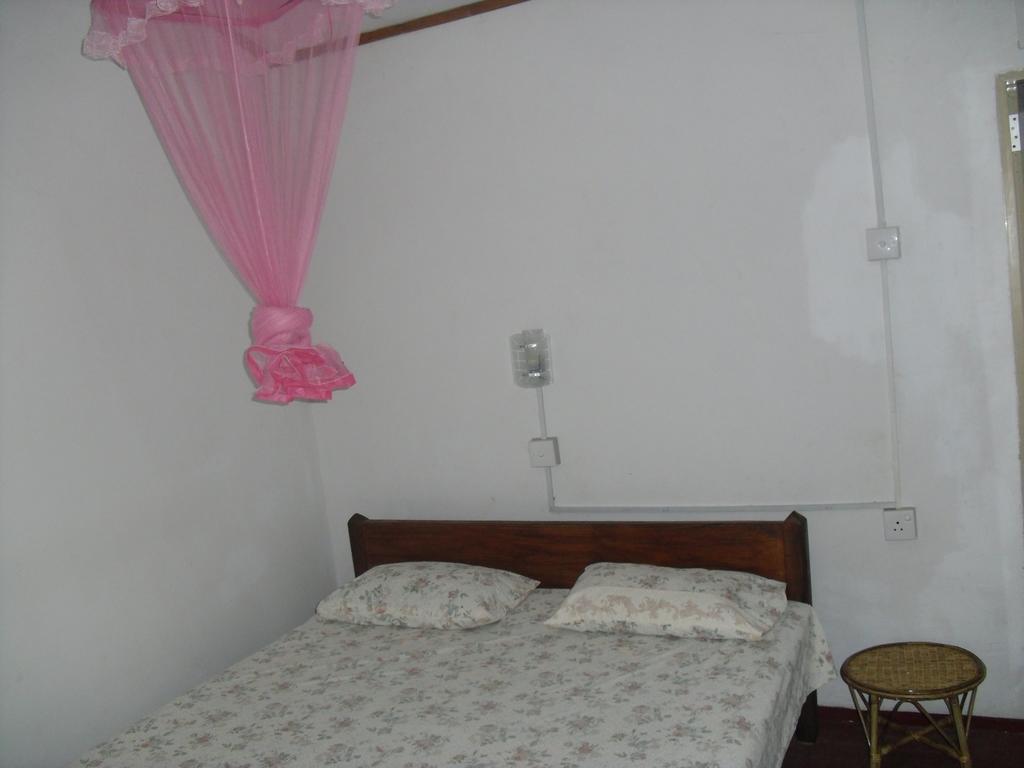 Bandula Home Stay Σιγκιρίγια Εξωτερικό φωτογραφία